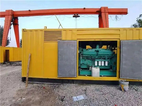 廉江冬季低温环境下,500KW发电机组应该选择什么类型的启动电瓶?